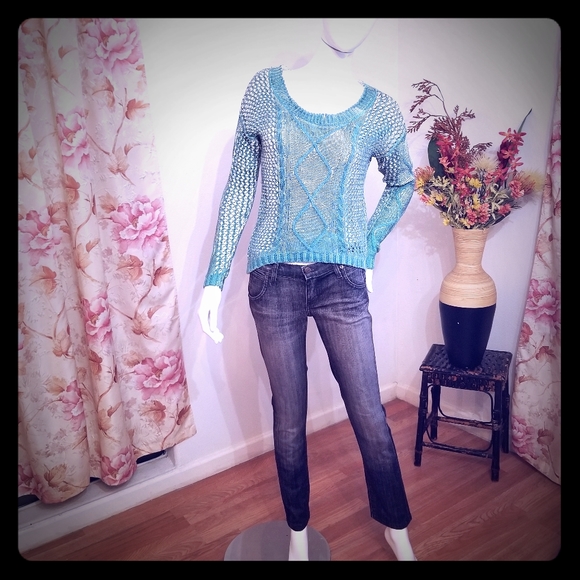 💕A.n.a Sweater Size M💕 - Picture 3 of 8